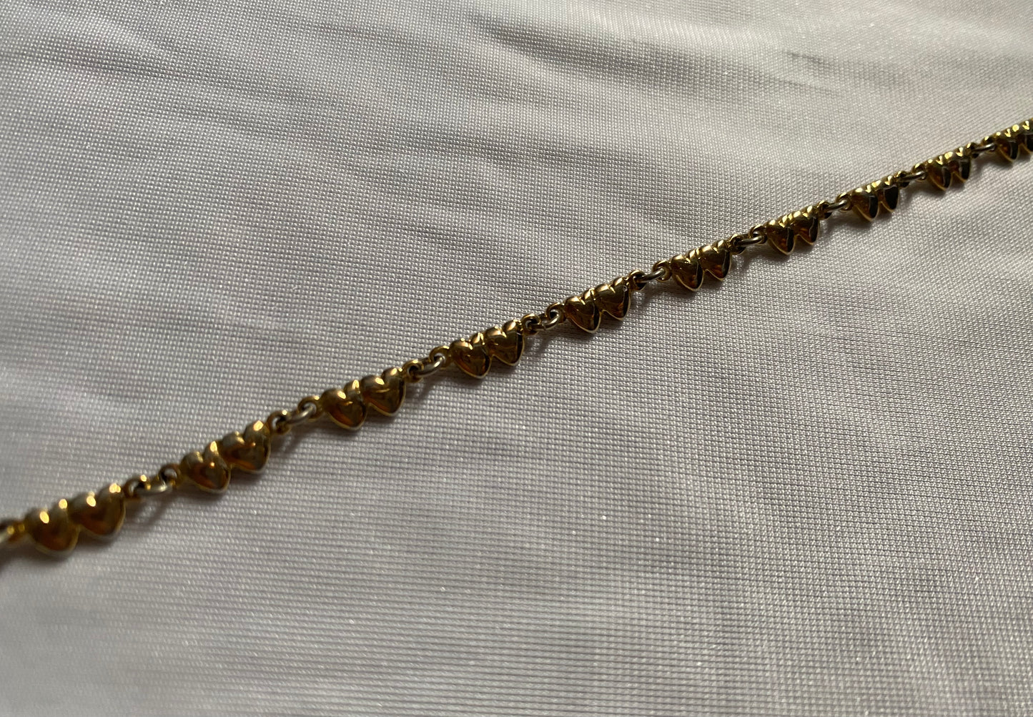 Gold toned heart bracelet