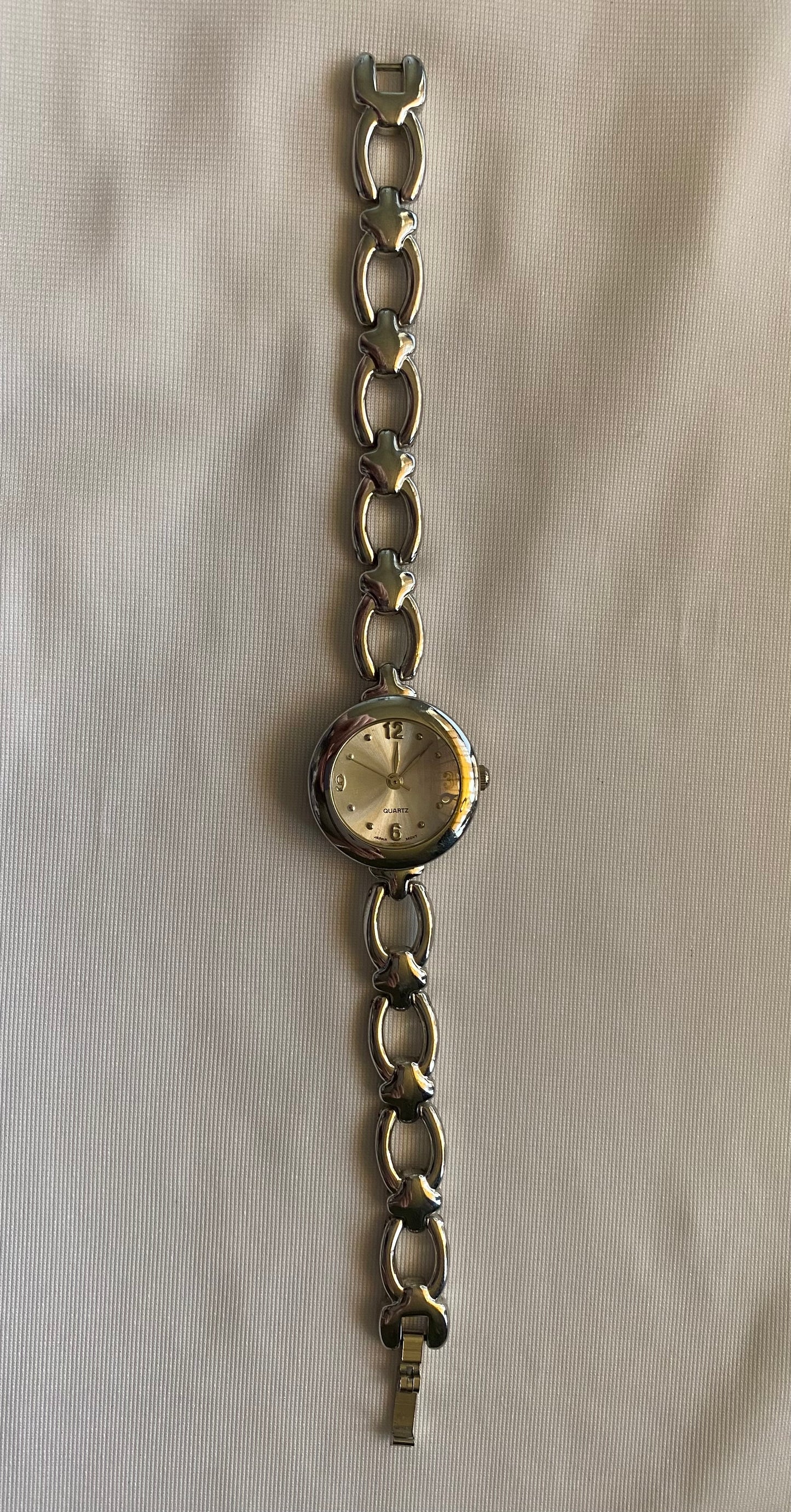 Silver Toned Quartz Watch