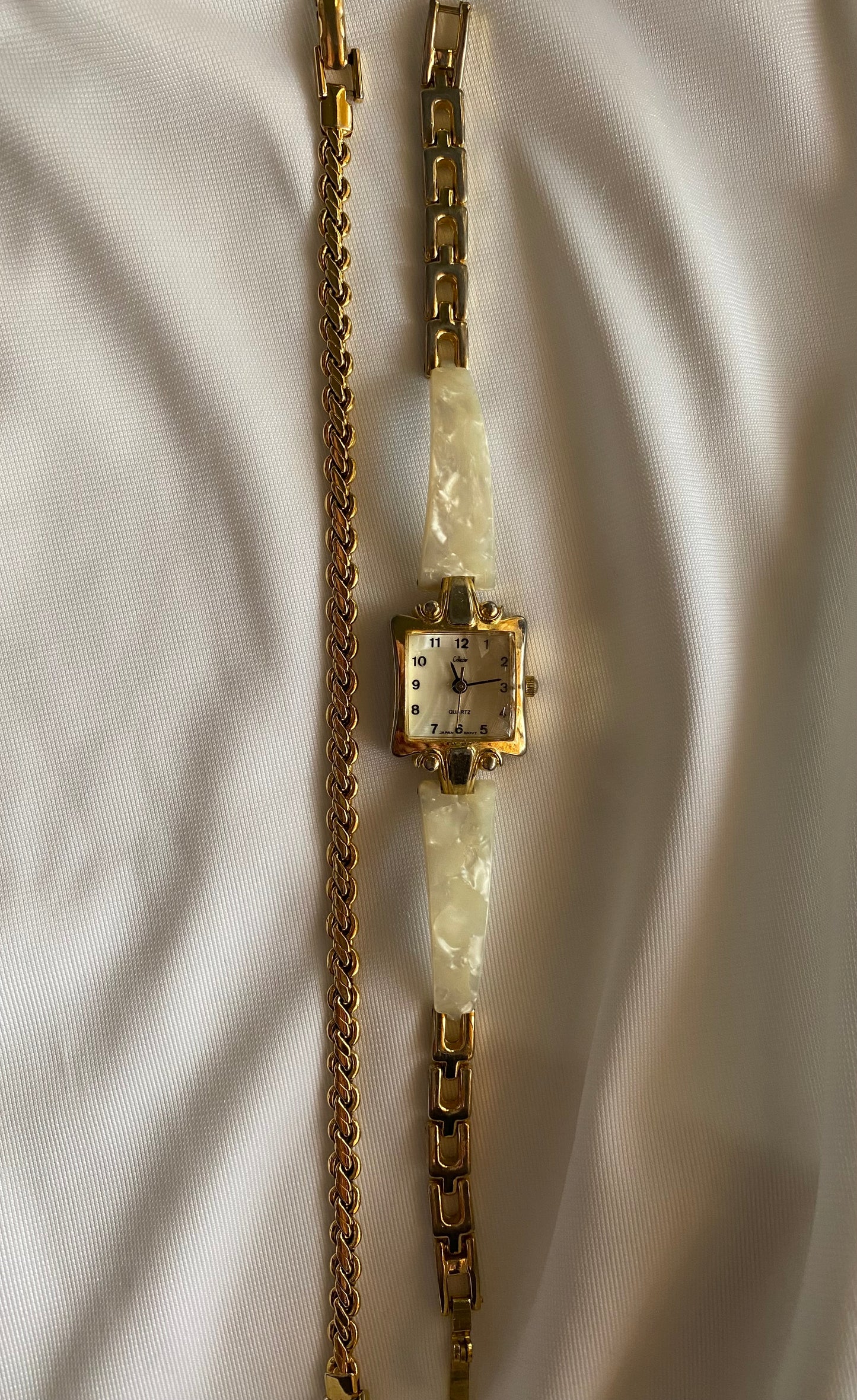 Coliezior Quartz Watch and Bracelet *read description* (can be bought separately)